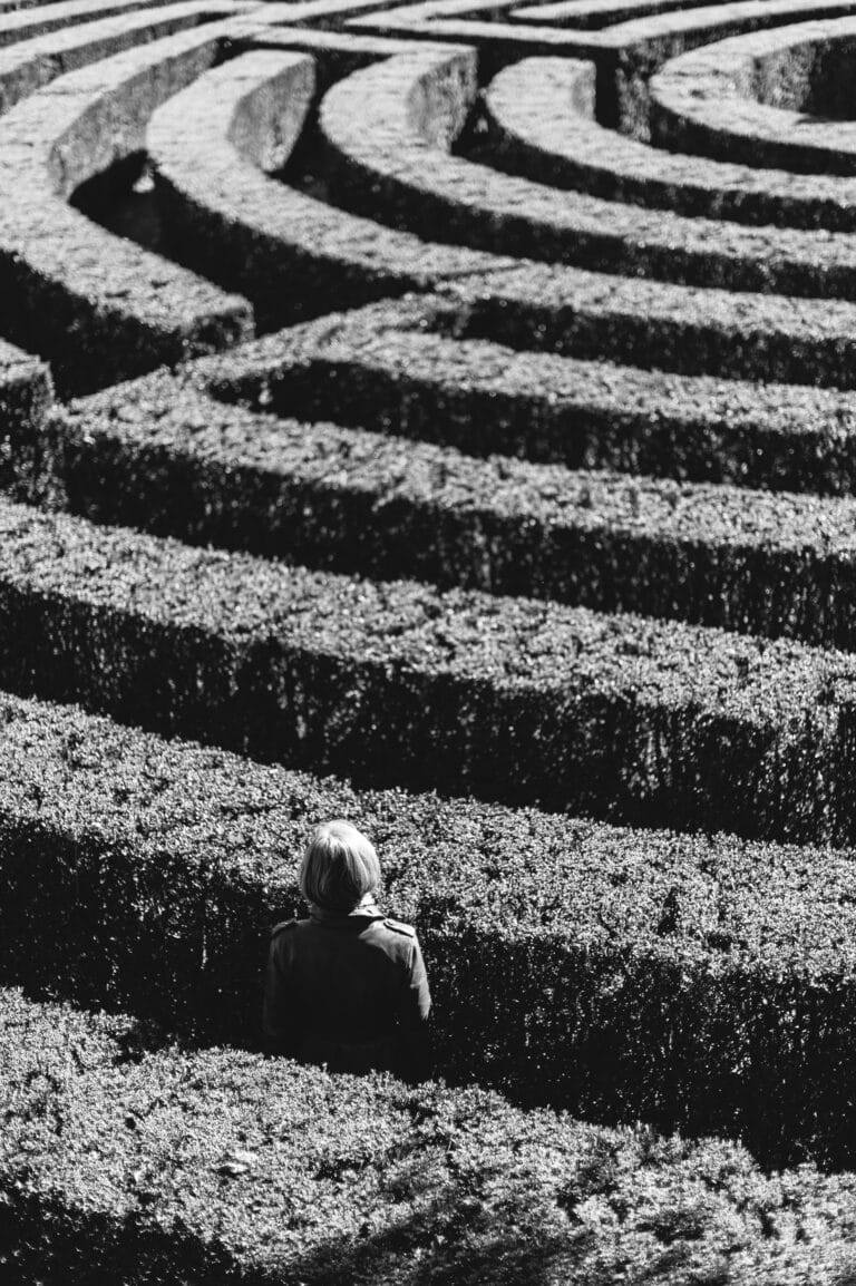 virtual event maze, virtual event challenges