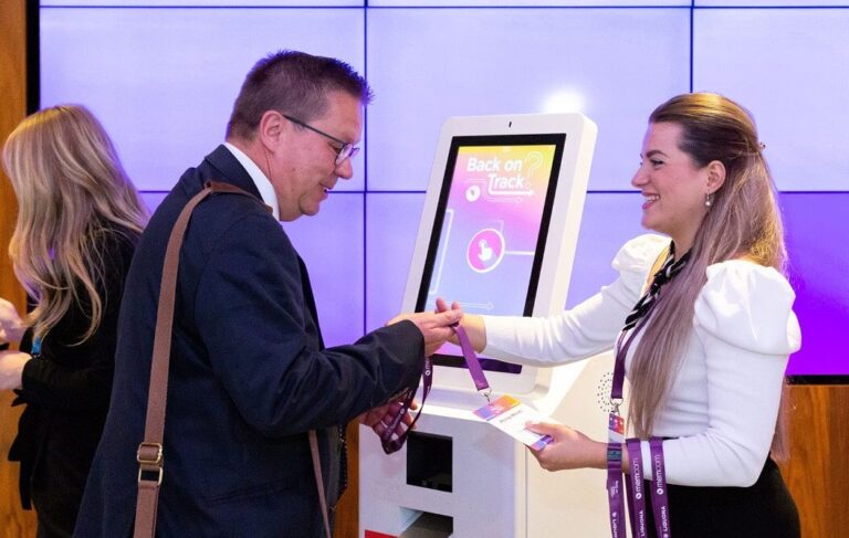 Event kiosk, event welcome, event support